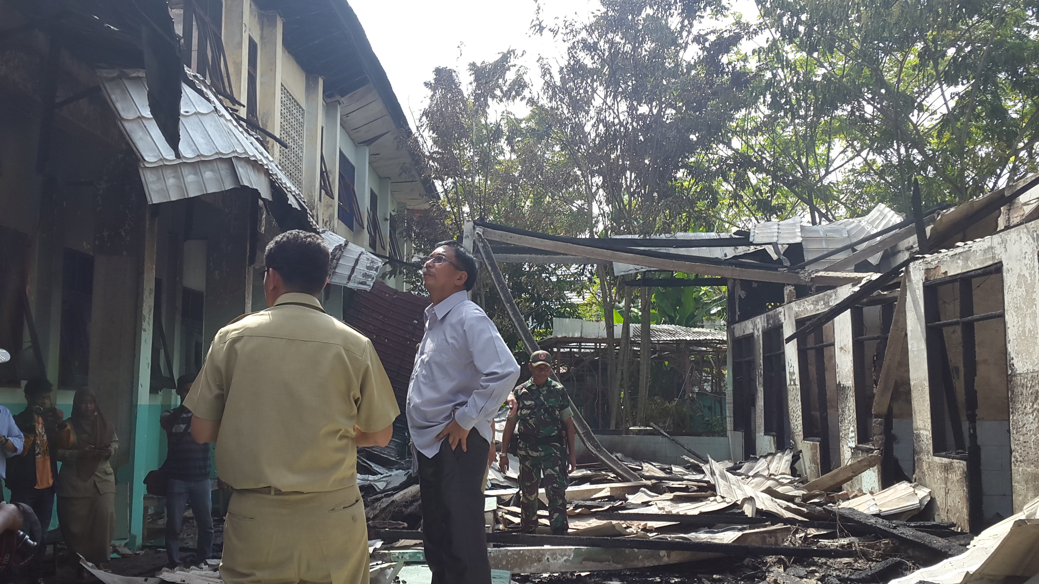 Walikota Tinjau Lokasi Kebakaran SMKN 2