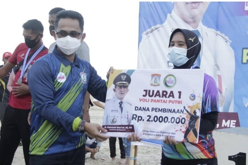 foto Turnamen Wali Kota Cup Top Score 2021 dan Kejuaraan Bola Voli Ditutup