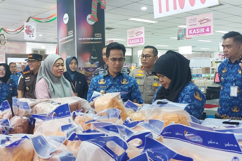 Sidak Swalayan Jelang Nataru, Wali Kota Ingin Pastikan Produk Aman Dikonsumsi