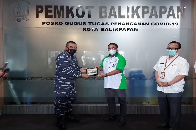 foto Wali Kota Terima Kunjungan Danlanal Baru