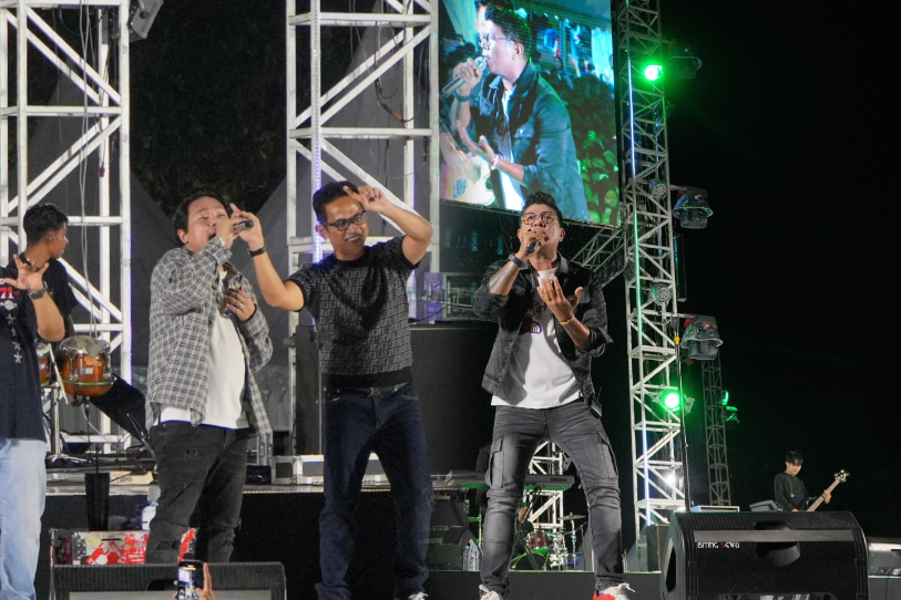 foto Kangen Band dan Guyon Waton Meriahkan HUT Ke-128 Kota Balikpapan