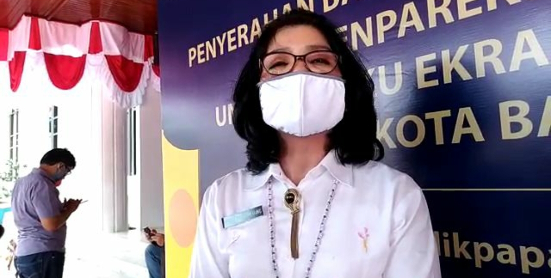 foto Tutup Pantai Manggar Segara Sari Libur Panjang Potensi Kerugian PAD 120 Juta