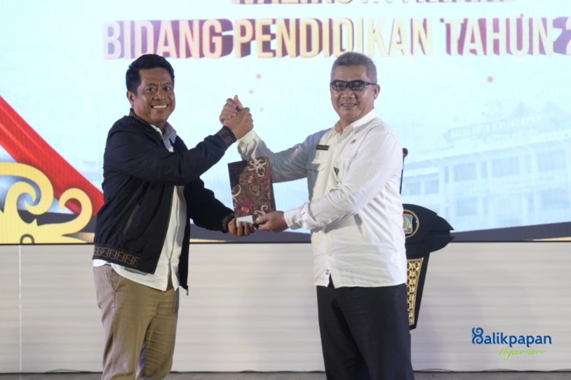 Pemkot Balikpapan Apresiasi GTK Melalui Wali Kota Award di Bidang Pendidikan