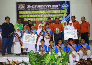 Canangkan Program Sehat Melalui Sekolah